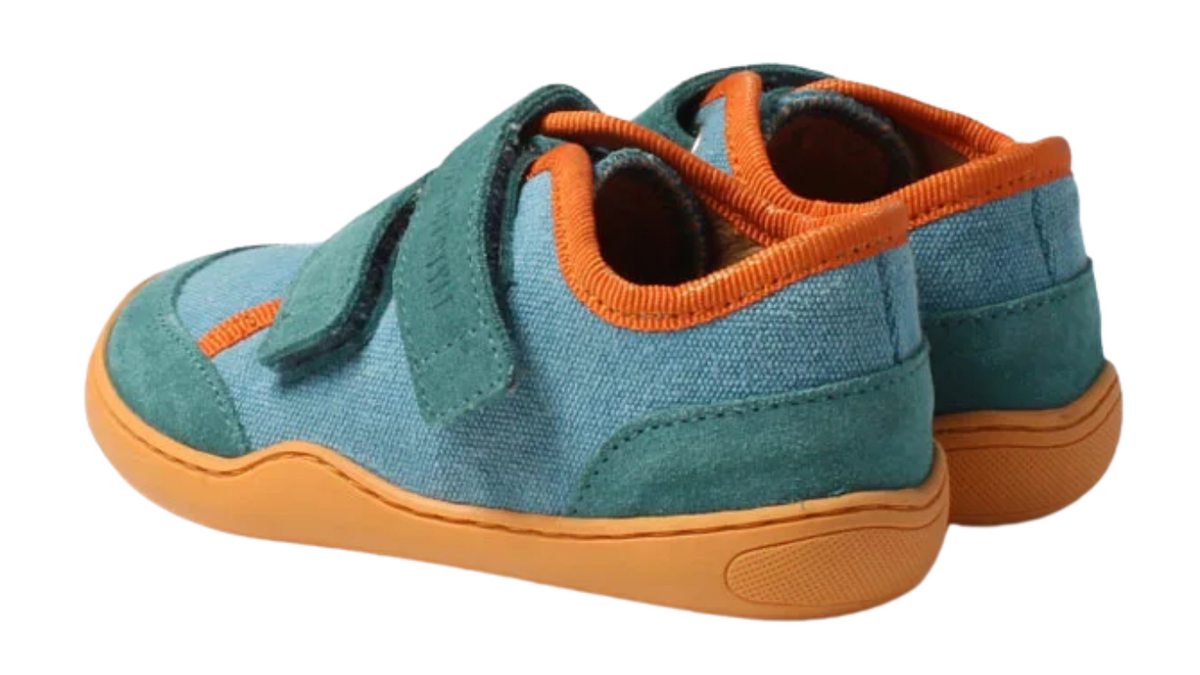 Kinder Barfußhalbschuh mit breiter Zehenbox, Klettverschluss, geschlossenen Zehen, geschlossener Ferse, Außenseite
