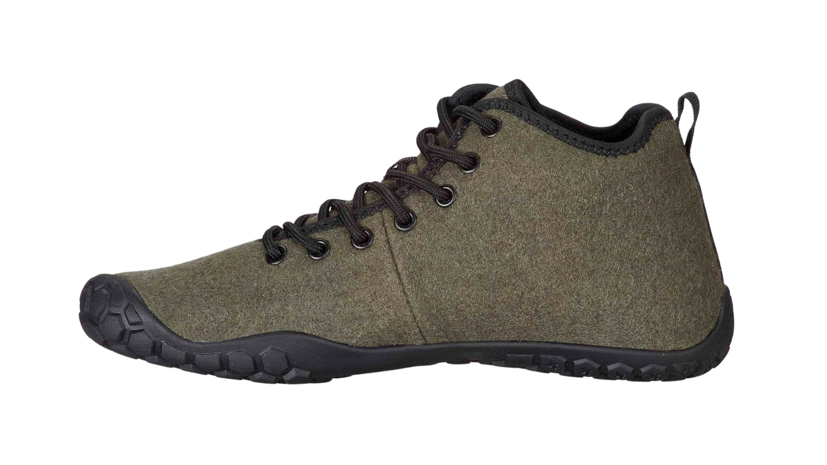 Knöchelhoher Barfußschuh für Erwachsene mit breiter Zehenbox, Schnürung und geschlossener Ferse, Seitenansicht innen