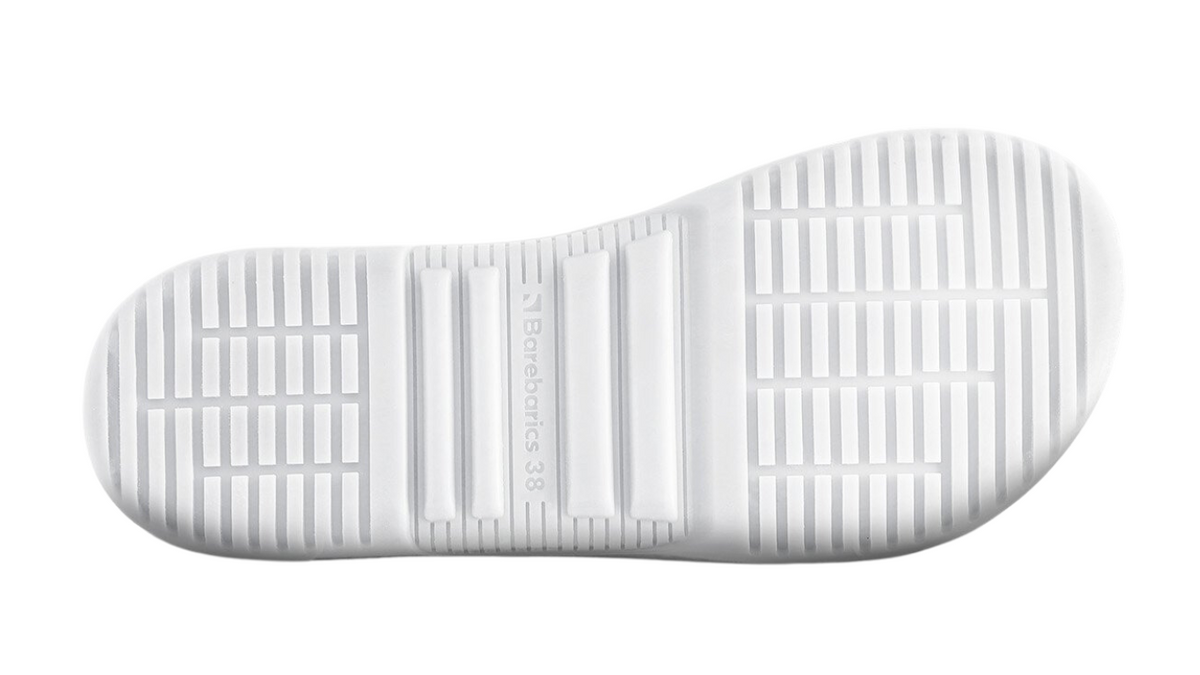 Barfußschuh für Erwachsene mit flacher, flexibler Sohle und durchgehendem Profil, Ansicht von unten.