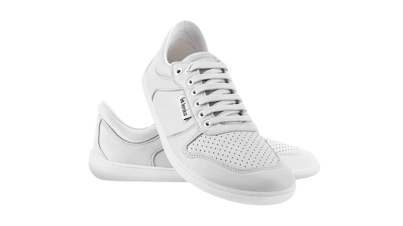 Barfußschuh Sneaker als Paar, breite Zehenbox, flexible Sohle, Schnürung, geschlossene Zehen, geschlossener Fersenbereich, schräge Vorderansicht