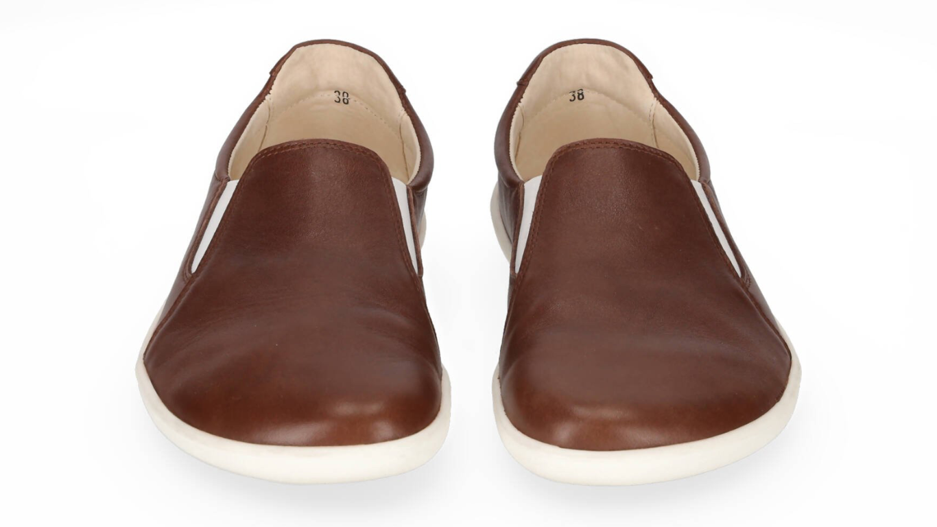 Barfußschuh als Paar, Schlupfschuh ohne Verschluss, breite Zehenbox, geschlossener Zehenbereich, geschlossener Fersenbereich, Draufsicht