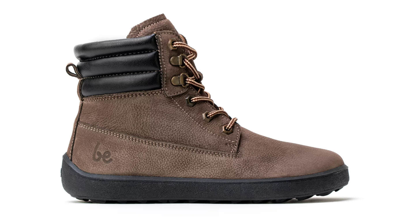 Barfußschuh für Erwachsene, knöchelhoch, breite Zehenbox, Schnürung, geschlossene Zehen, geschlossener Fersenbereich, Seitenansicht außen