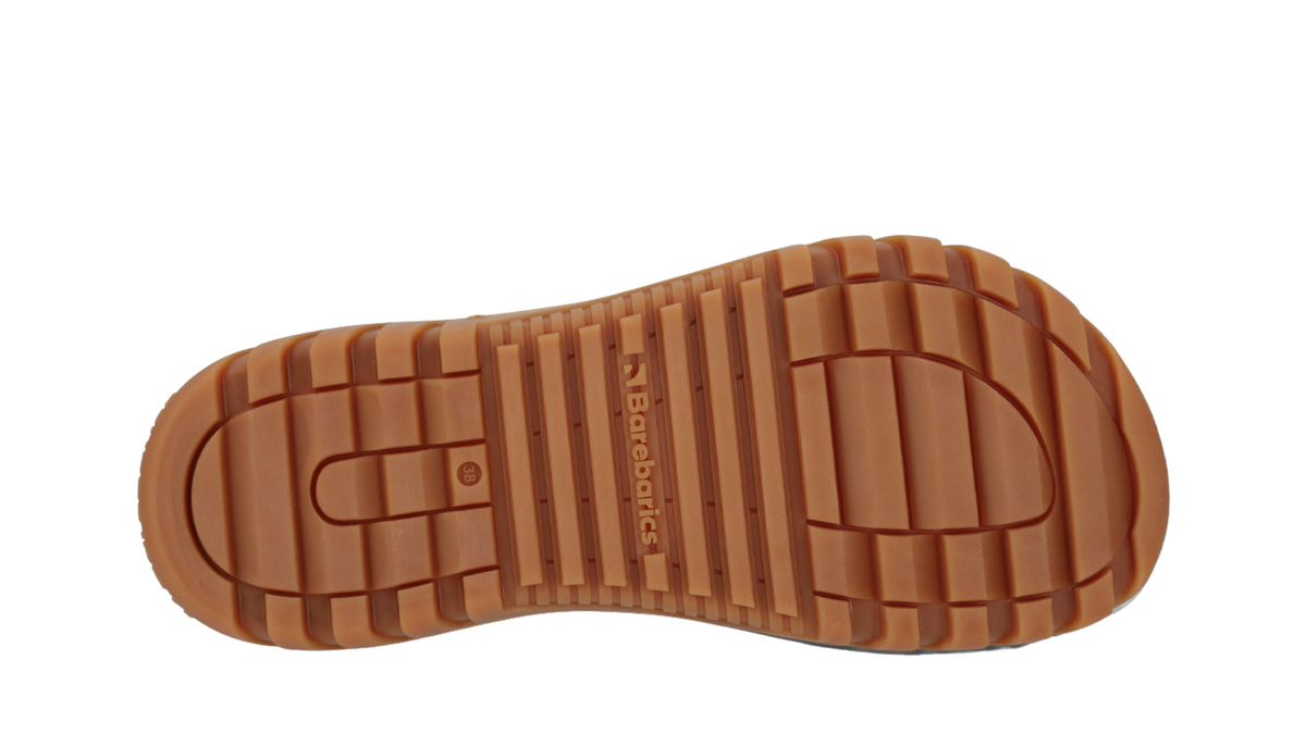 Winter-Barfußschuh für Erwachsene mit stark profilierter Laufsohle und tiefen Querrillen, Ansicht von unten