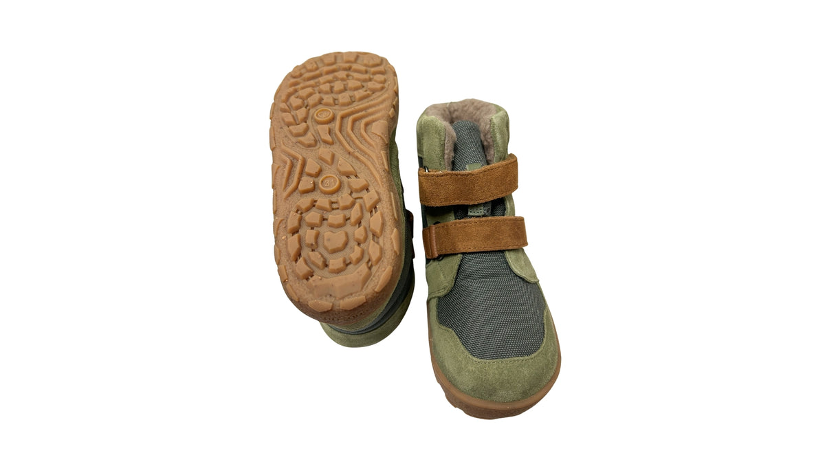 Barfußwinterstiefel mit profilierter, flexibler Sohle, Ansicht von unten