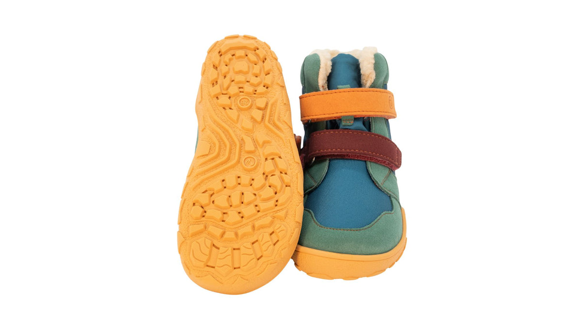 Barfußwinterstiefel mit profilierter, flexibler Sohle, Ansicht von unten