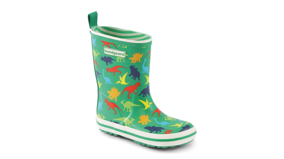 Gummistiefel für Kinder, hoher Schaft, geschlossene Zehen und geschlossener Fersenbereich, profilierte Sohle, Einzelschuh, schräge Vorderansicht