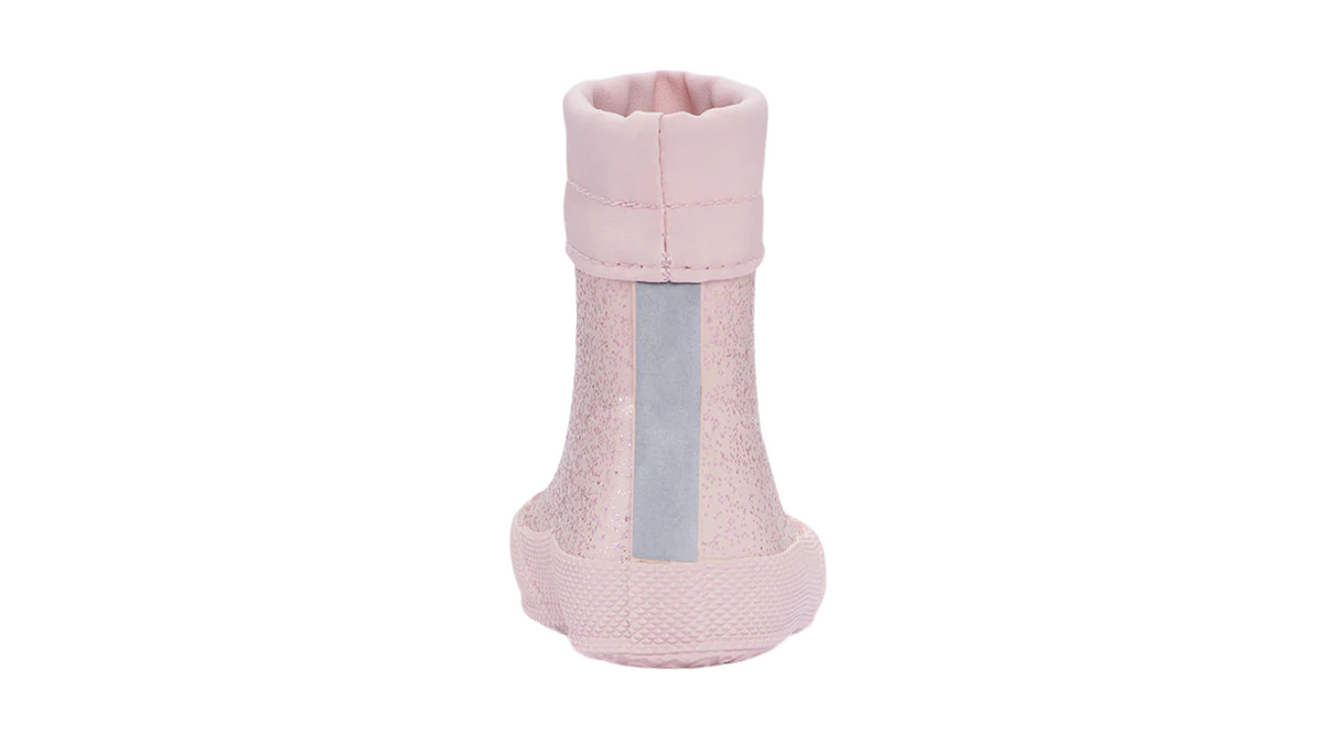 Kinder-Barfußgummistiefel mit geschlossenem Zehenbereich, geschlossenem Fersenbereich, hohem Schaft, Schlupfform mit Kordelzug, flexible Sohle, Rückansicht.