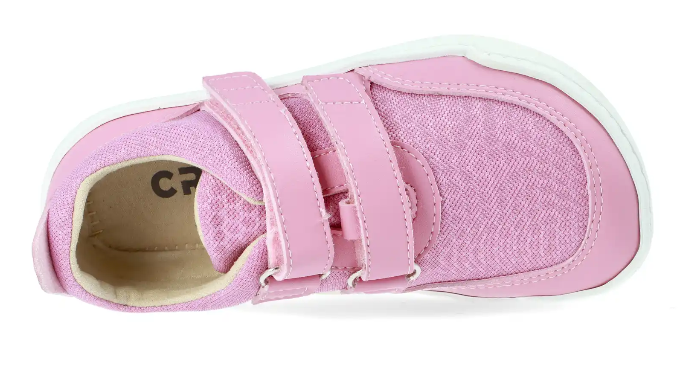 Barfußschuh für Kinder mit Klettverschluss, breiter Zehenbox, flacher flexibler Sohle, geschlossenen Zehen und Ferse, Draufsicht