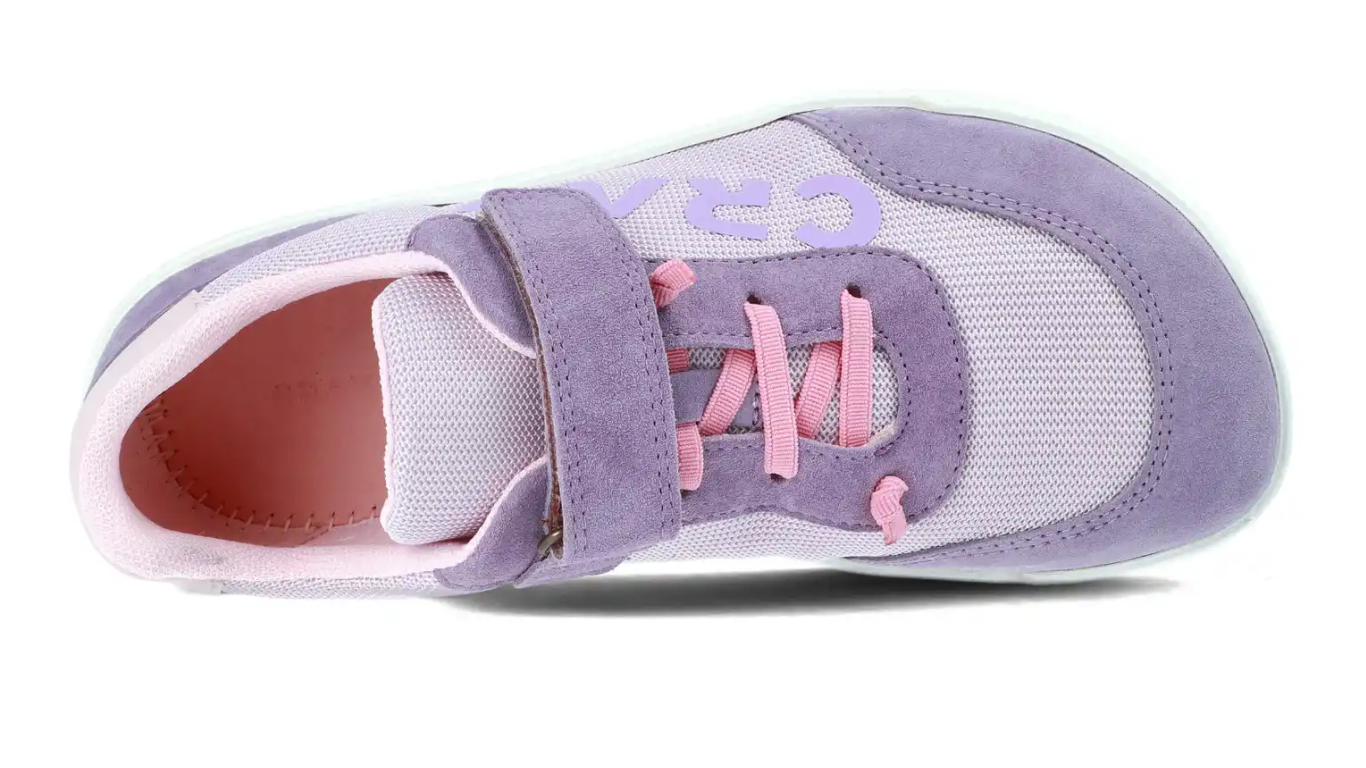 Barfußschuh für Kinder mit Klettverschluss, breiter Zehenbox, flacher flexibler Sohle, geschlossene Zehen und Ferse, Draufsicht