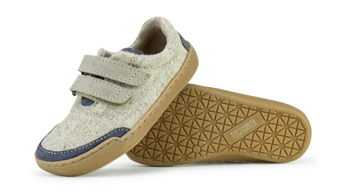 Barfußschuh für Kinder mit geschlossener Zehenbox und flexibler Sohle. Ansicht von unten.