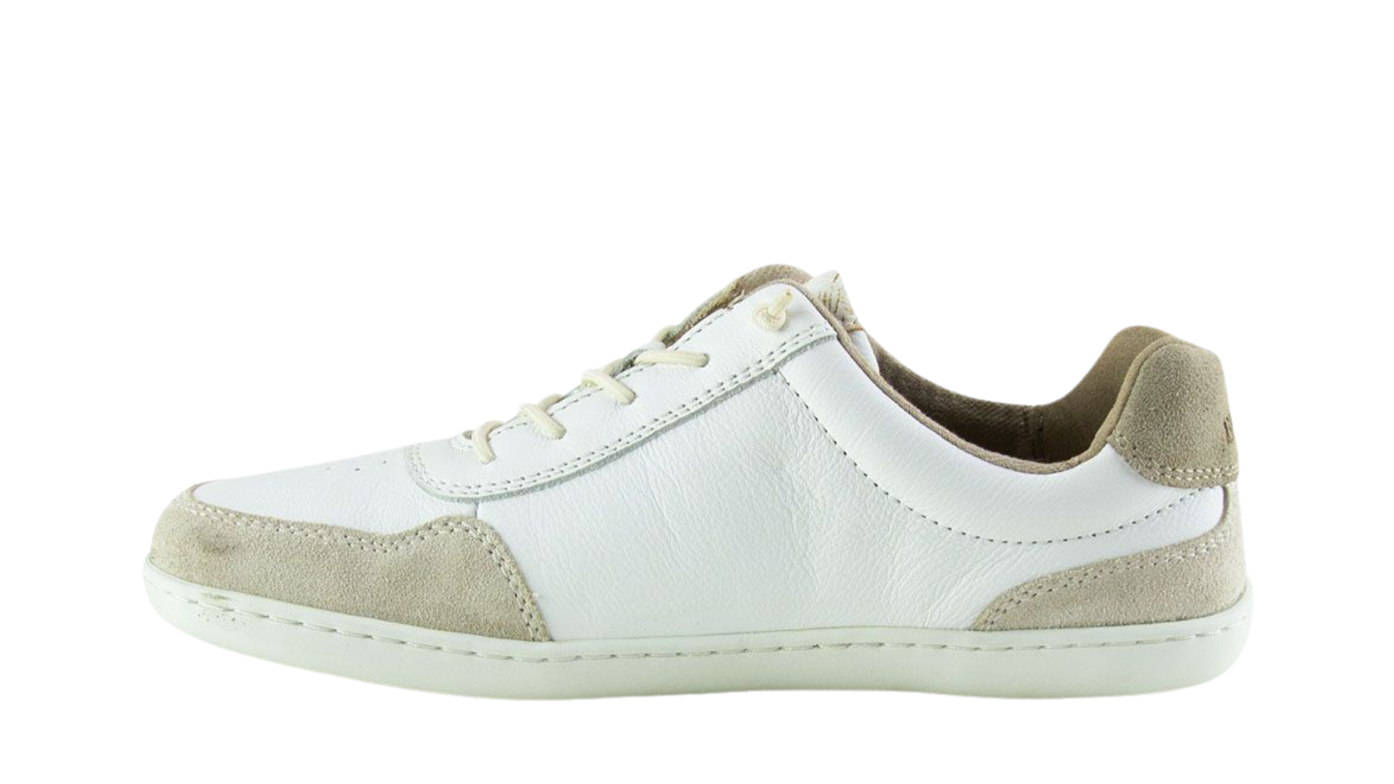Barfußschuh für Erwachsene mit breiter Zehenbox, geschlossenem Zehenbereich, geschlossener Ferse, Schnürung, flacher flexible Sohle, Seitenansicht innen.