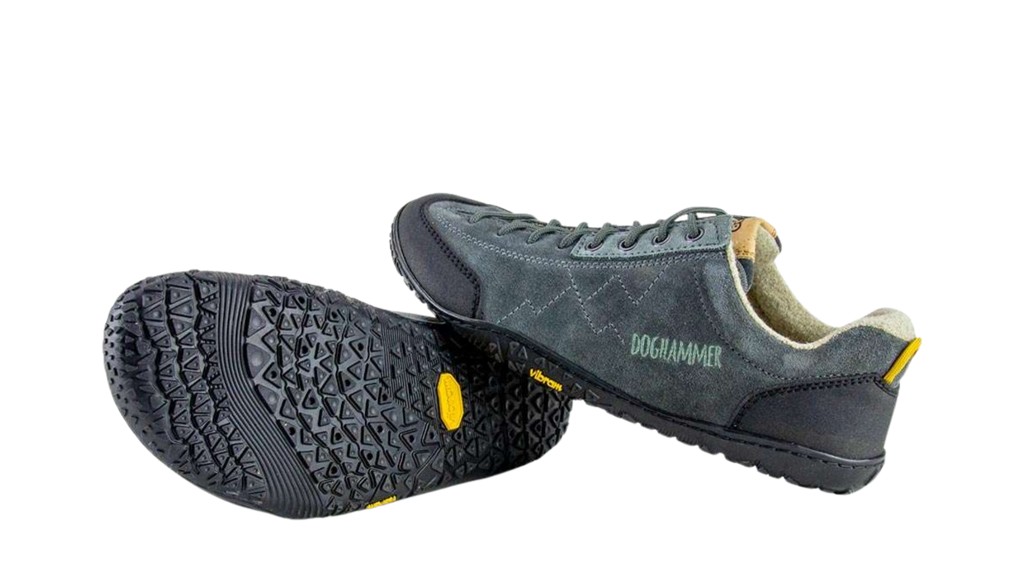 Barfuß-Wanderschuh für Erwachsene mit strukturierter, flexibler Sohle und grobem Profil, Ansicht von unten.