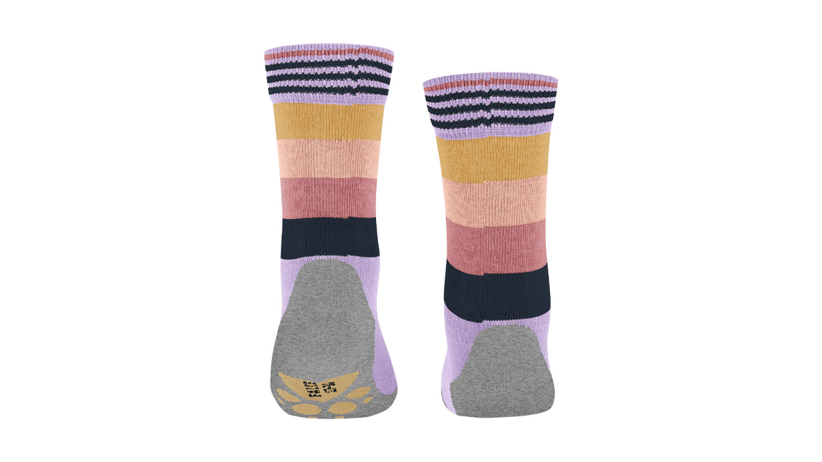 Kindersocken als Paar mit hohem Schaft und Streifenmuster, Rückansicht.