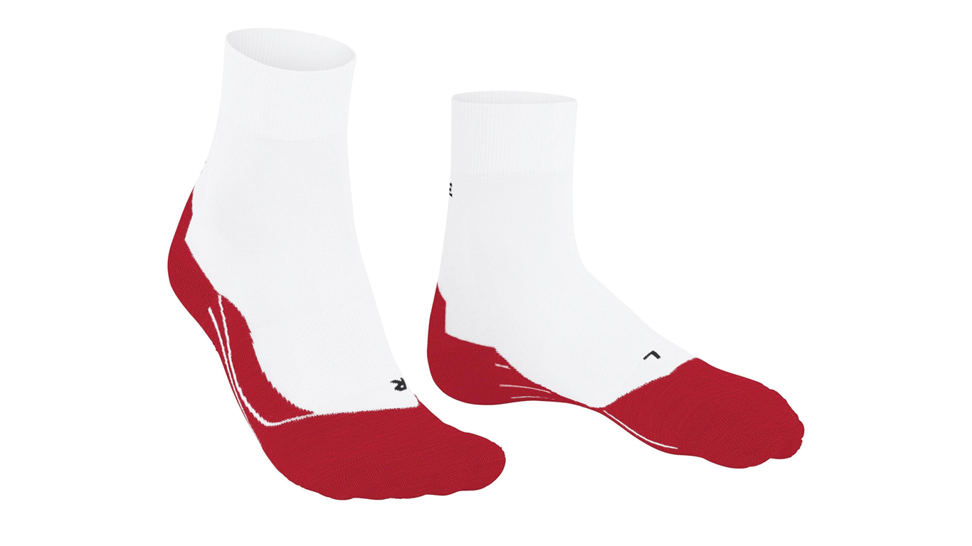 Laufsocke für Erwachsene, Paaransicht, mittelhoher Schaft, anatomische Fußform, verstärkter Zehen- und Fersenbereich, schräge Vorderansicht