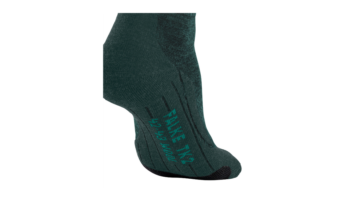 Wandersocken für Erwachsene mit mittlerem Schaft getragen am Bein, Detailansicht.