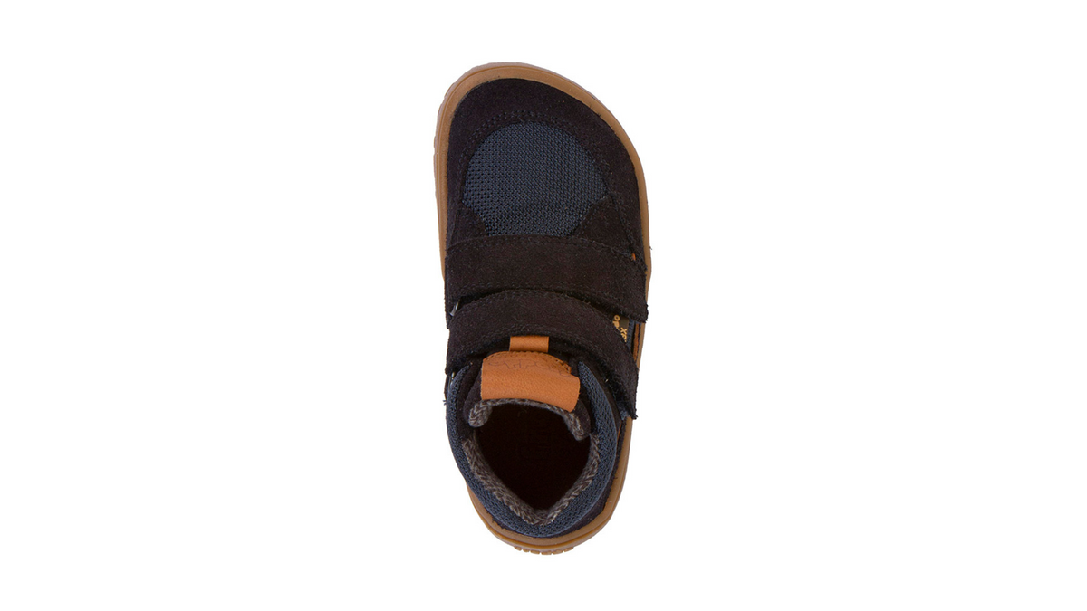 Barfußschuh mit zwei Klettverschlüssen, geschlossene Zehen und geschlossener Fersenbereich, Draufsicht