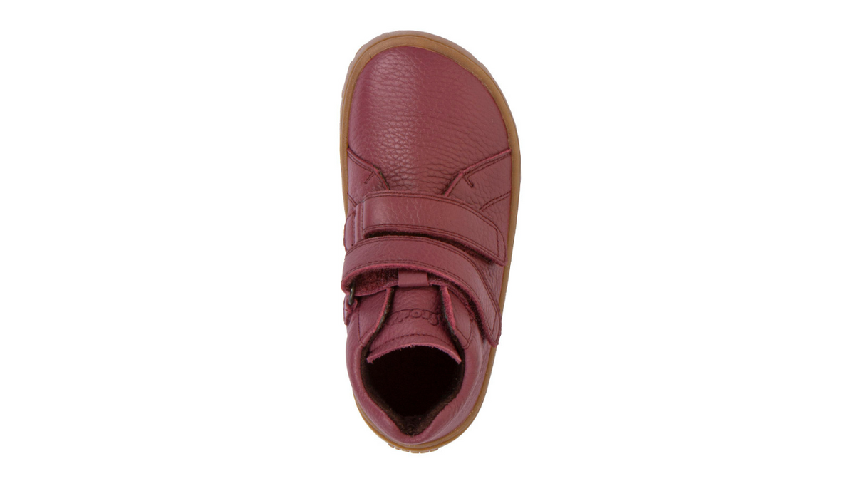 Barfußschuh mit zwei Klettverschlüssen, geschlossene Zehen und geschlossener Fersenbereich, Draufsicht