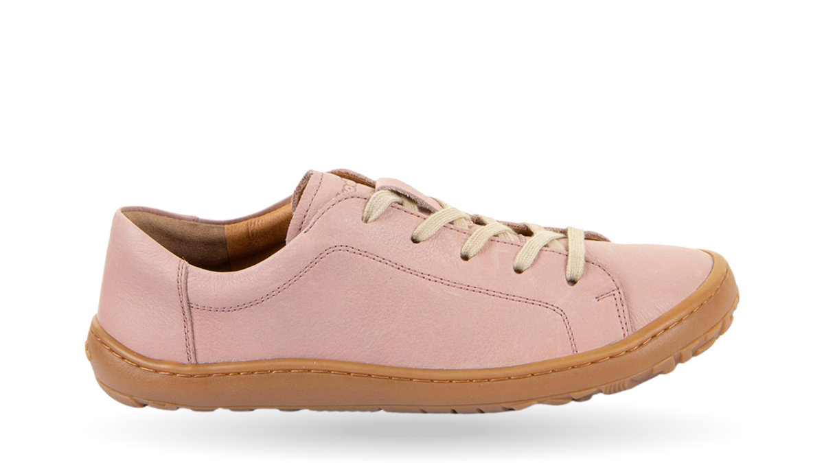Barfußschuh, geschlossene Zehen und geschlossener Fersenbereich, Schnürung, flexible Sohle, Einzelschuh, Seitenansicht außen