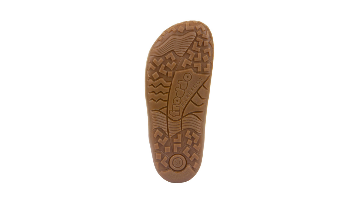 Barfußwinterstiefel für Kinder, geschlossene Zehen und geschlossener Fersenbereich, Kordelzug am Schaft, profilierte Sohle, Einzelschuh, Ansicht von unten