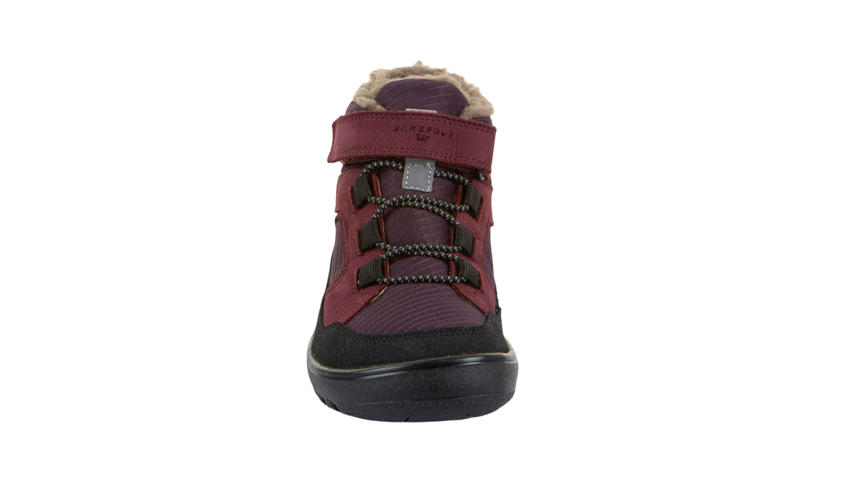 Gefütterter Kinder-Barfußschuh mit Klettverschluss, Schnellverschluss und Zehenschutz, schräge Vorderansicht