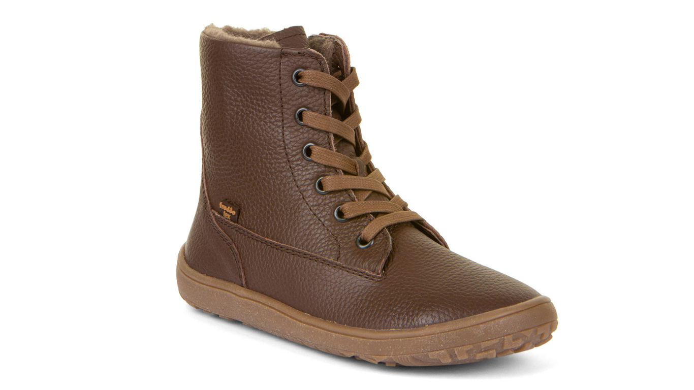 Barfußstiefel mit Schnürung, geschlossene Zehen und geschlossener Fersenbereich, schräge Vorderansicht, einzelner Schuh