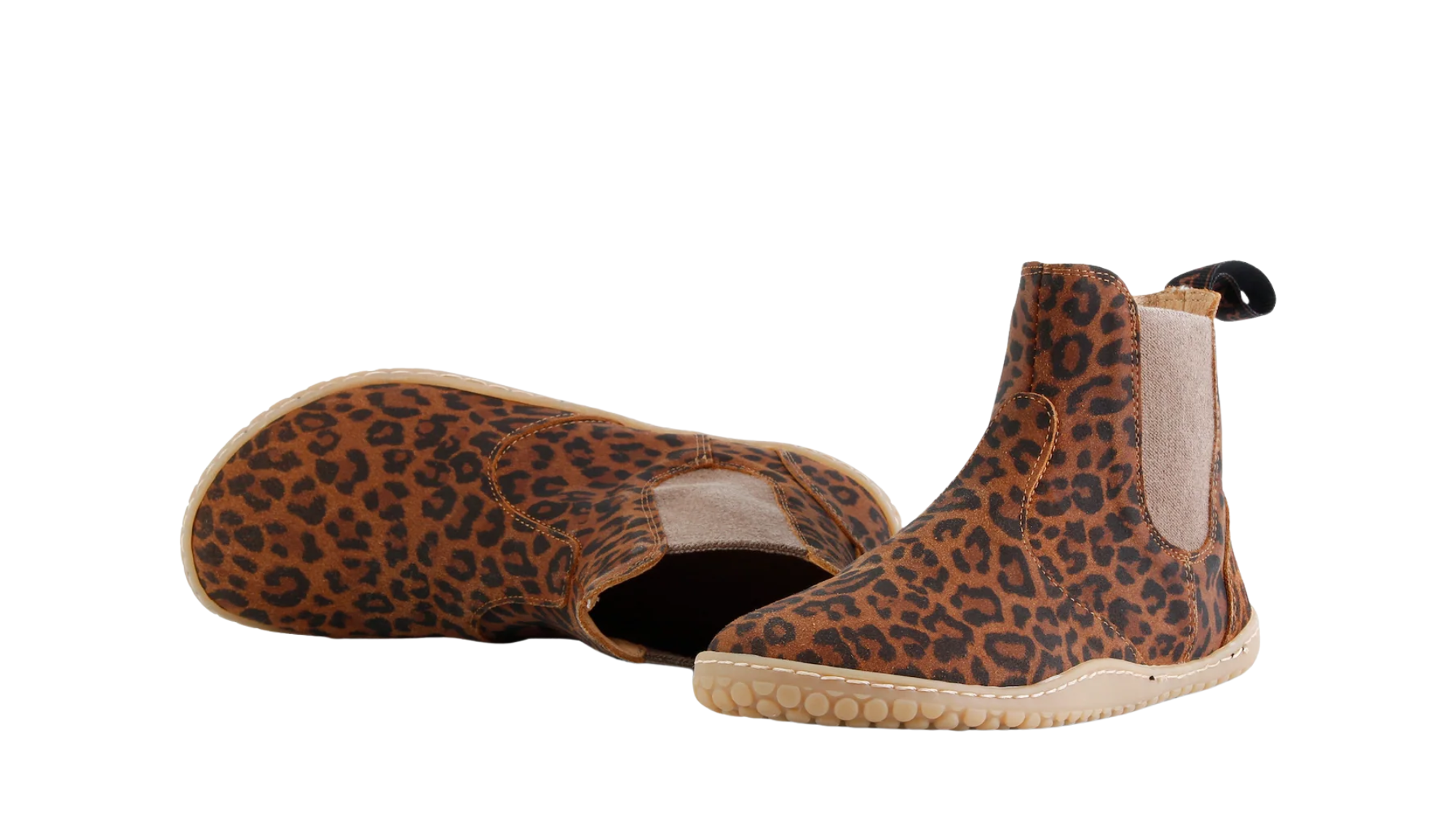 Paar Chelsea-Barfußschuhe für Erwachsene mit elastischem Seiteneinsatz und flacher Sohle, Ansicht von oben und schräge Vorderansicht