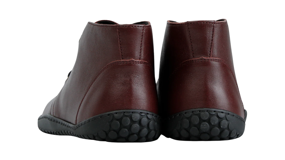 Paar Barfuß-Booties für Erwachsene mit knöchelhohem Schaft und flacher Sohle, Rückansicht