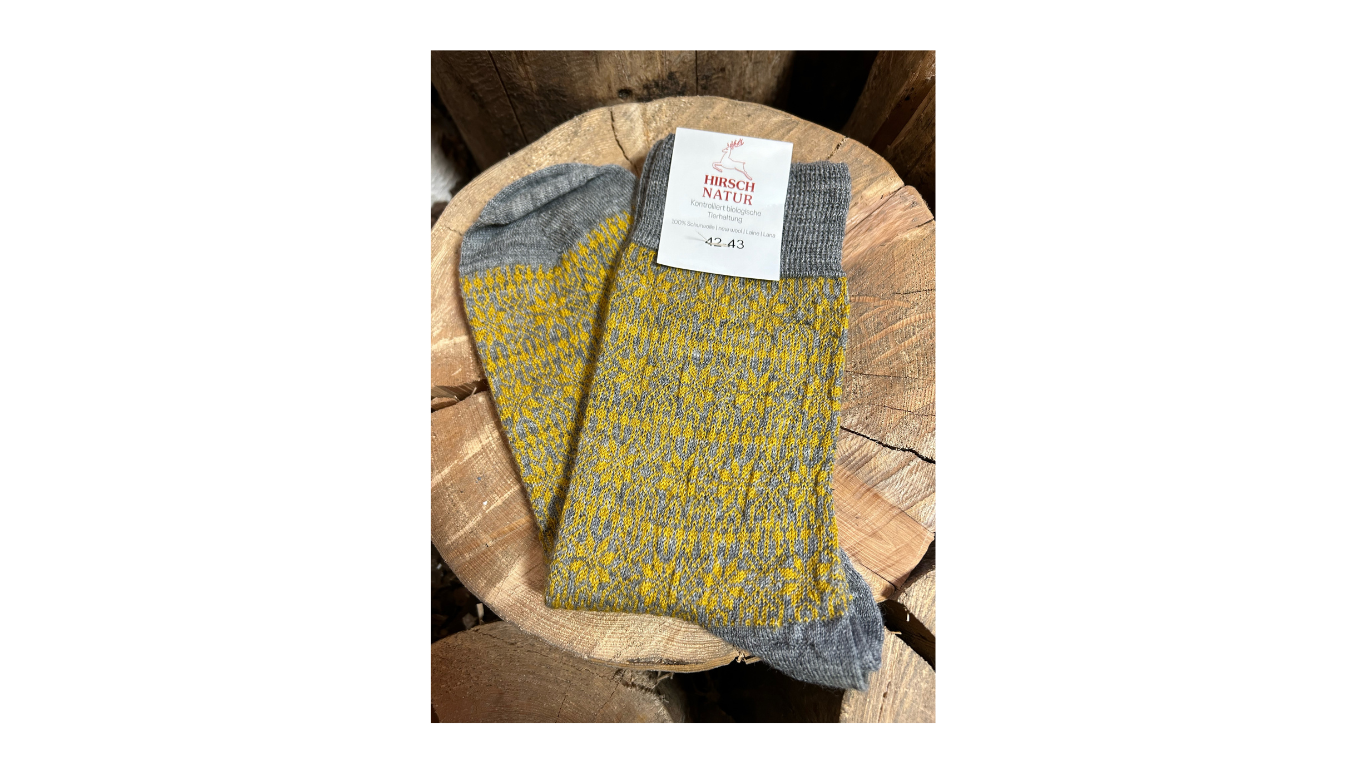 Socken ohne separate Zehen, wadenhoher Schaft, elastischer Bund, gemustertes Schaftteil, verstärkter Fersen- und Zehenbereich, Draufsicht