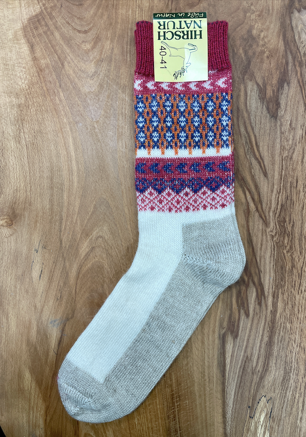 Socken ohne separate Zehen, wadenhoher Schaft, elastischer Bund, mehrfarbiges Muster, verstärkter Fersen- und Zehenbereich, Draufsicht