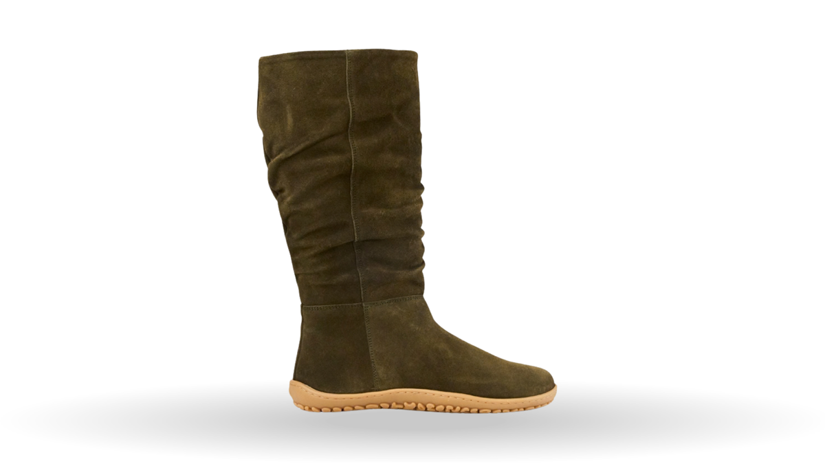 Stiefel für Damen mit hohem Schaft, flacher Sohle und geschlossener Zehenpartie, Seitenansicht außen