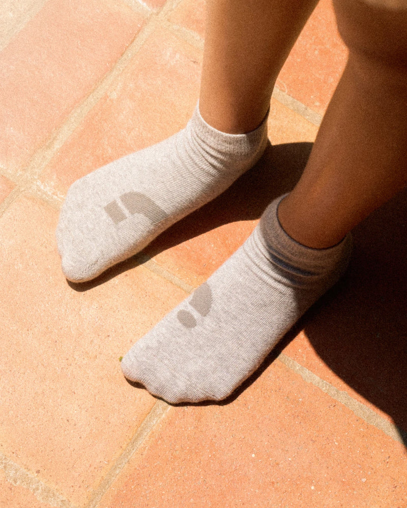 Socken am Fuß getragen, kurze Form ohne Schaft, Detailansicht