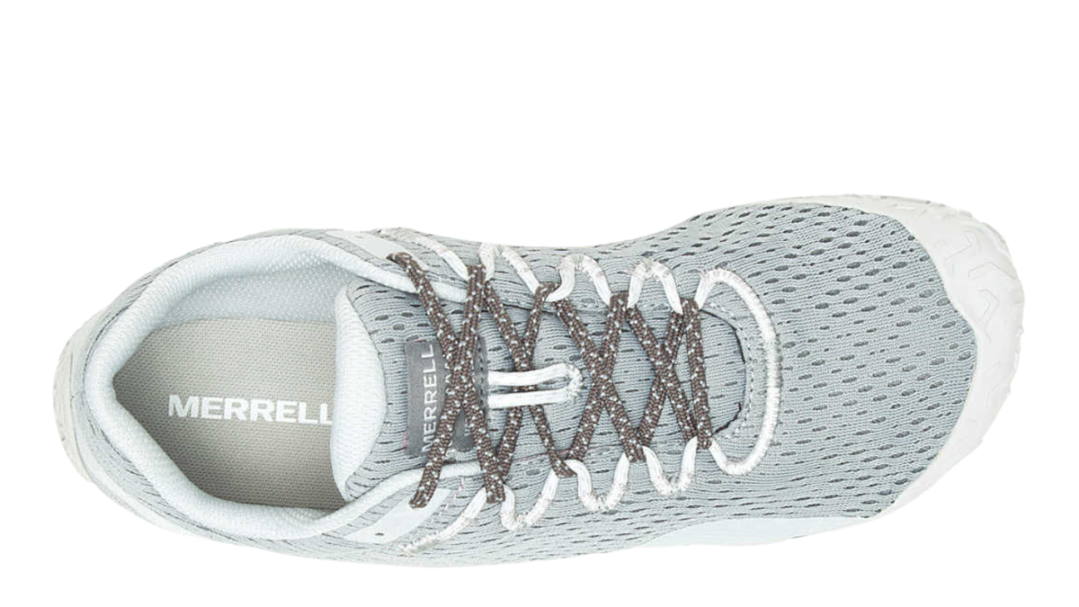 Barfußschuh mit Schnürsenkeln, geschlossener Zehenbox und geschlossenem Fersenbereich, Draufsicht