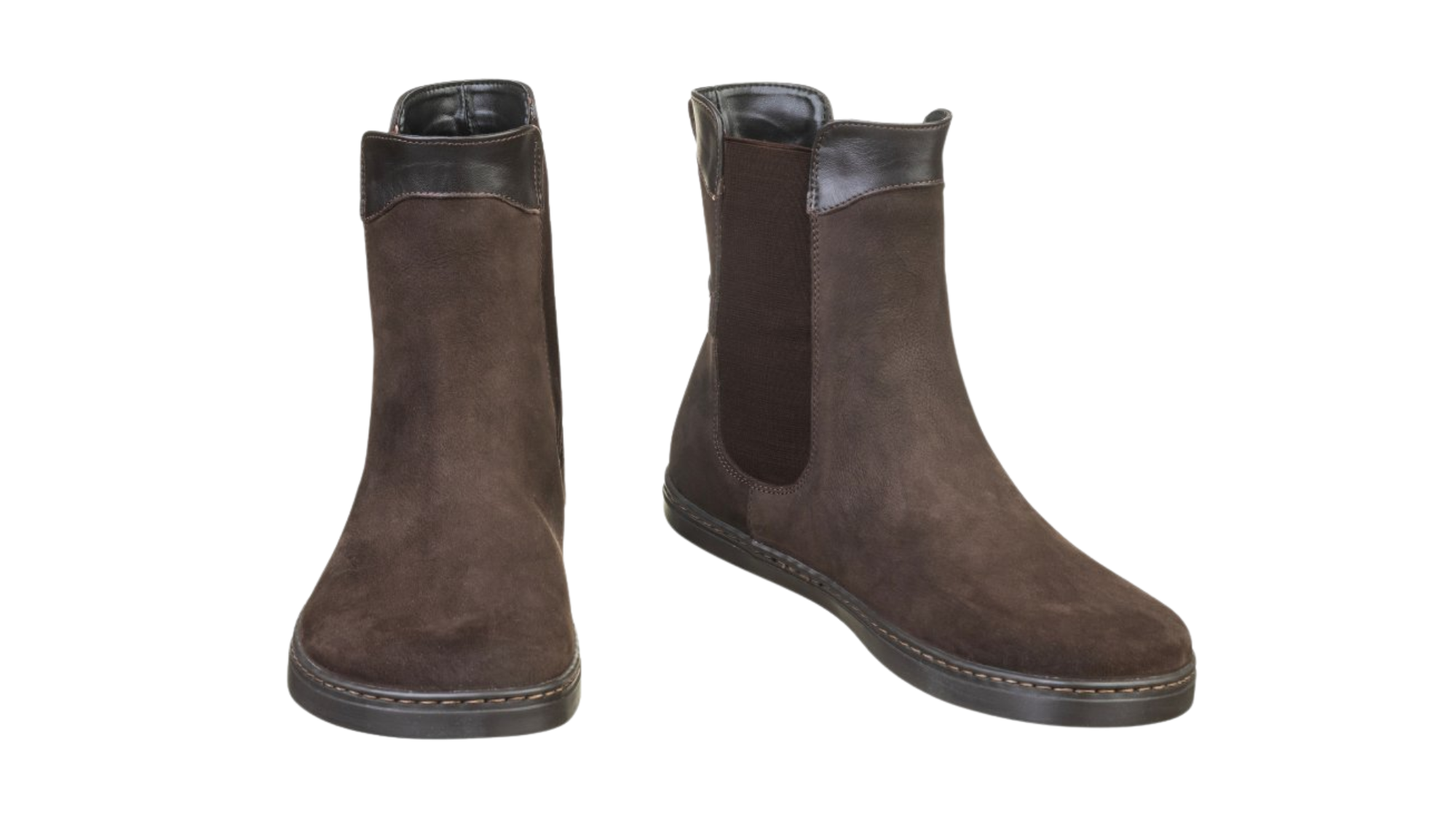 Barfußstiefel als Paar mit elastischem Einsatz, breiter Zehenbox und flacher Sohle, geschlossener Fersenbereich, schräge Vorderansicht