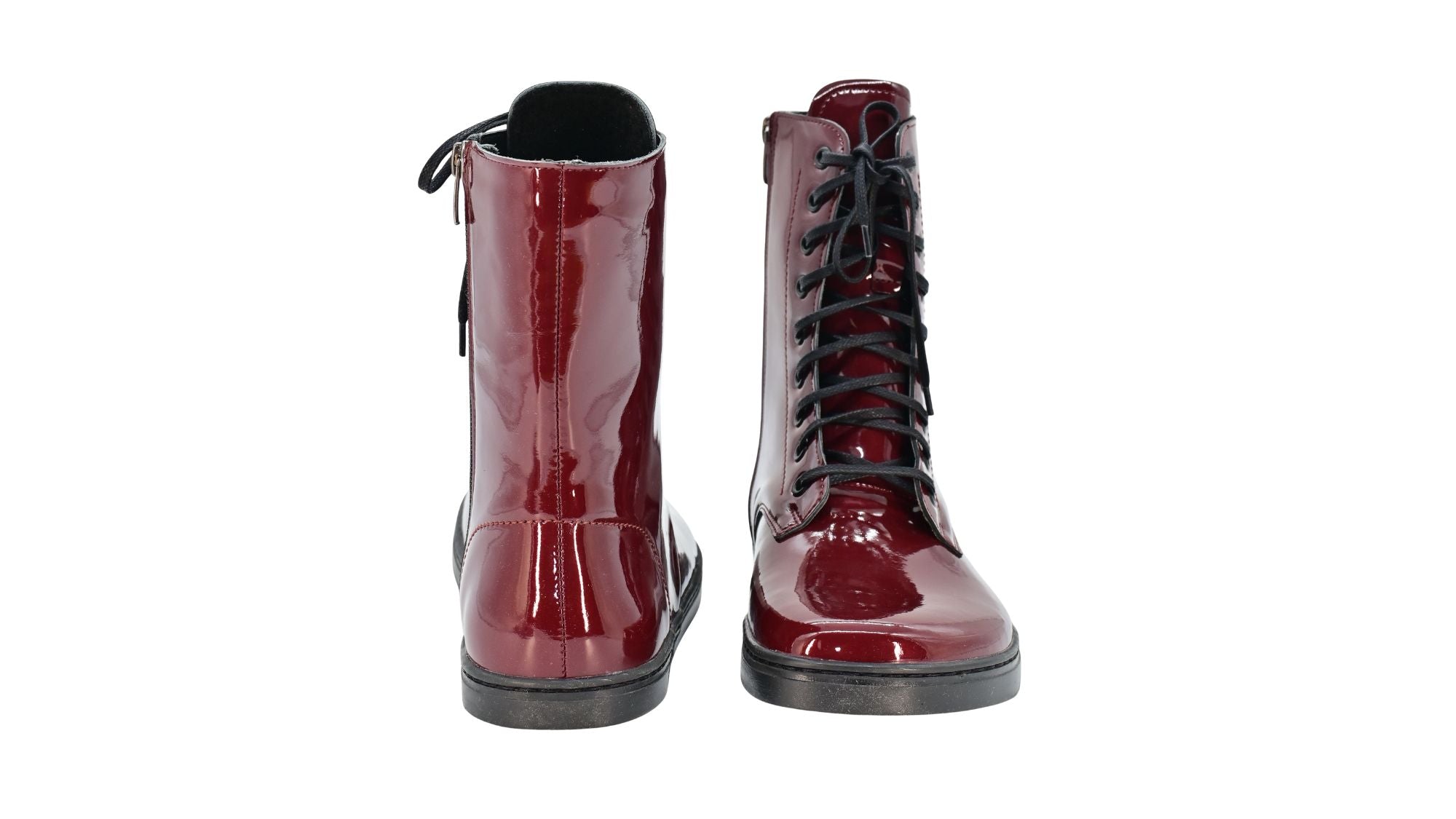 Barfußstiefel für Erwachsene, geschlossene Zehenpartie, geschlossener Fersenbereich, Schnürung, mittelhoher Schaft, flache Sohle, Rück- und Vorderansicht als Paar