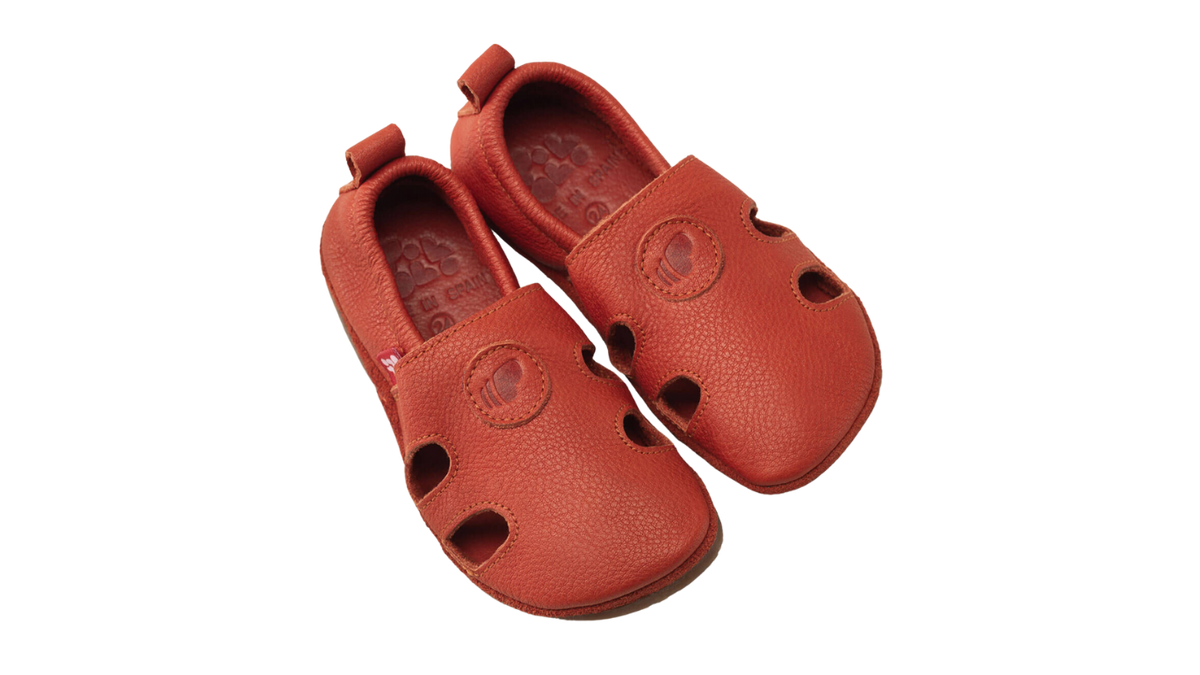 Kinder Barfußsandalen mit breiter Zehenbox, flexibler Sohle und Riemenkonstruktion, geschlossene Zehen und geschlossener Fersenbereich, Paar, Draufsicht