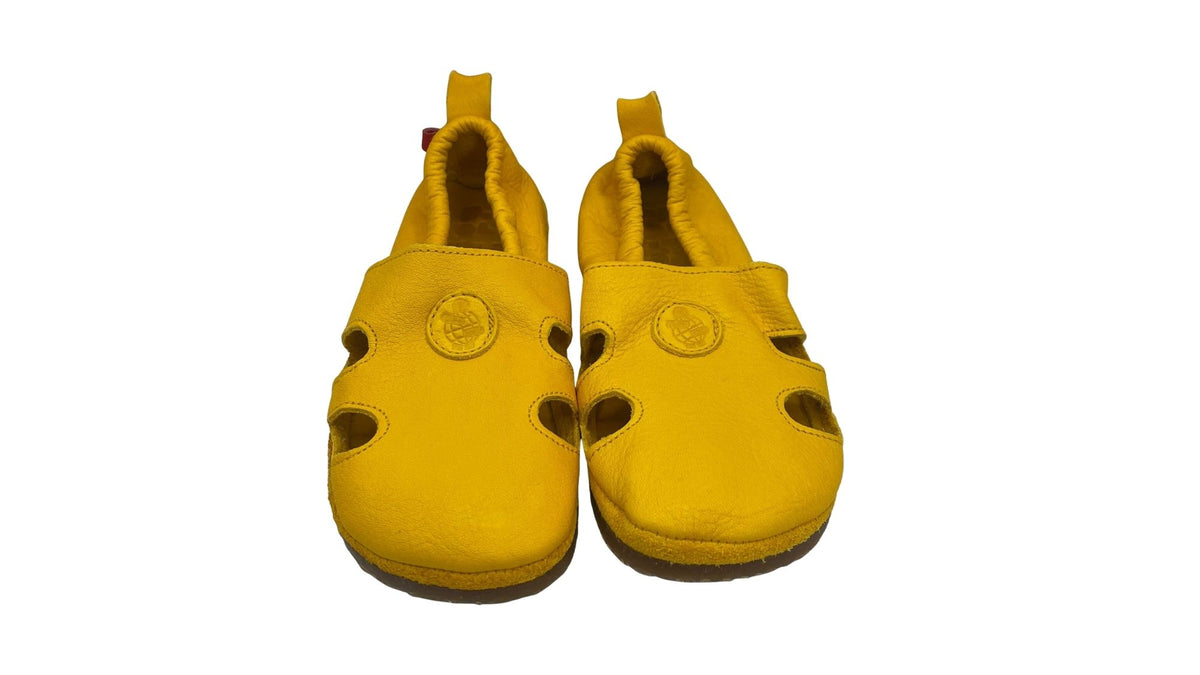 Kinder Barfußsandalen mit breiter Zehenbox, flexibler Sohle und Riemenkonstruktion, geschlossene Zehen und geschlossener Fersenbereich, Paar, Draufsicht