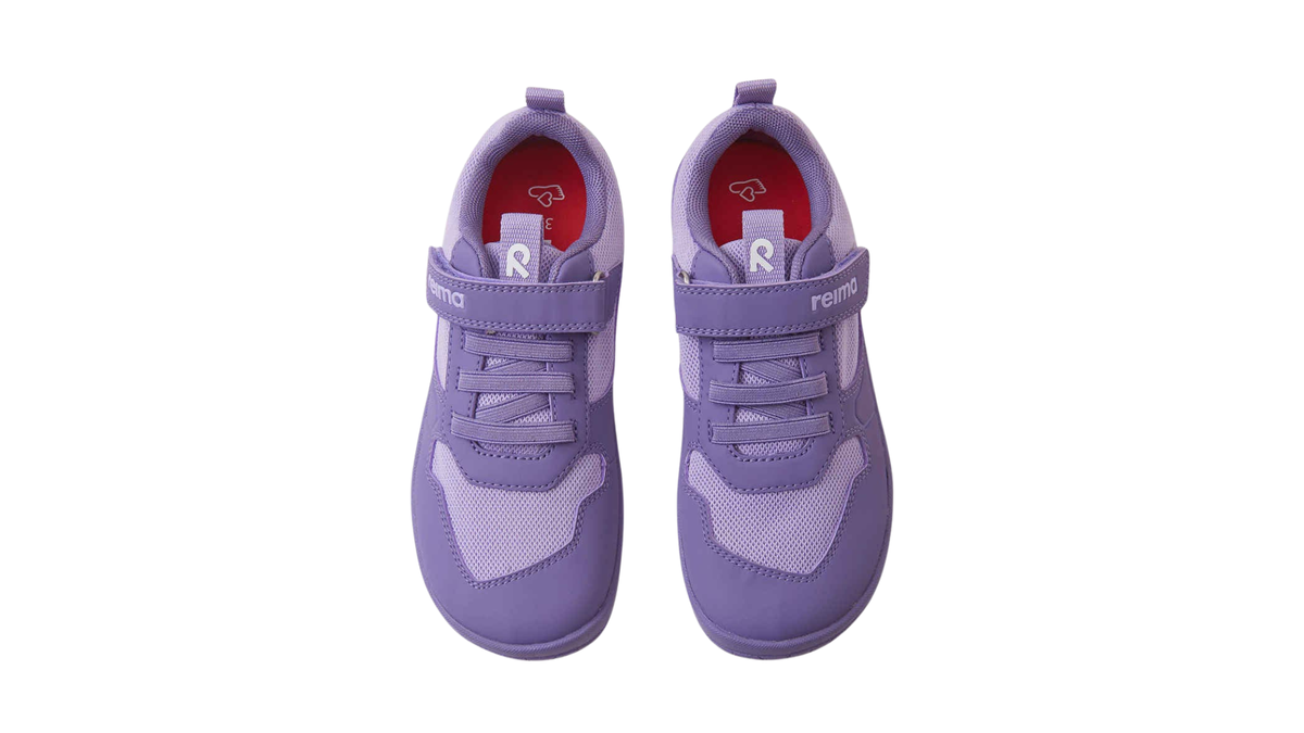 Barfußschuh für Kinder, geschlossene Zehenpartie, geschlossener Fersenbereich, Schnürung, Klettverschluss, Zuglasche, profilierte Sohle, Draufsicht als Paar