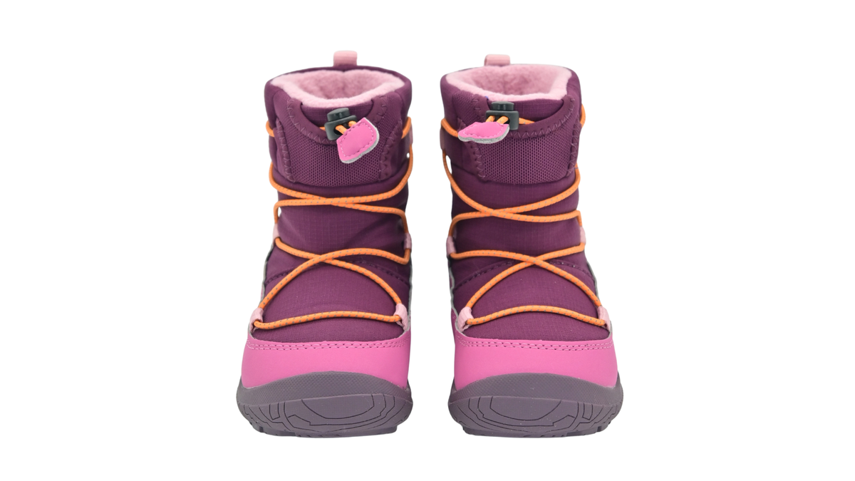 Paar Kinder-Barfußwinterstiefel mit Schnellverschluss, geschlossenen Zehen und profilierter Sohle, Vorderansicht