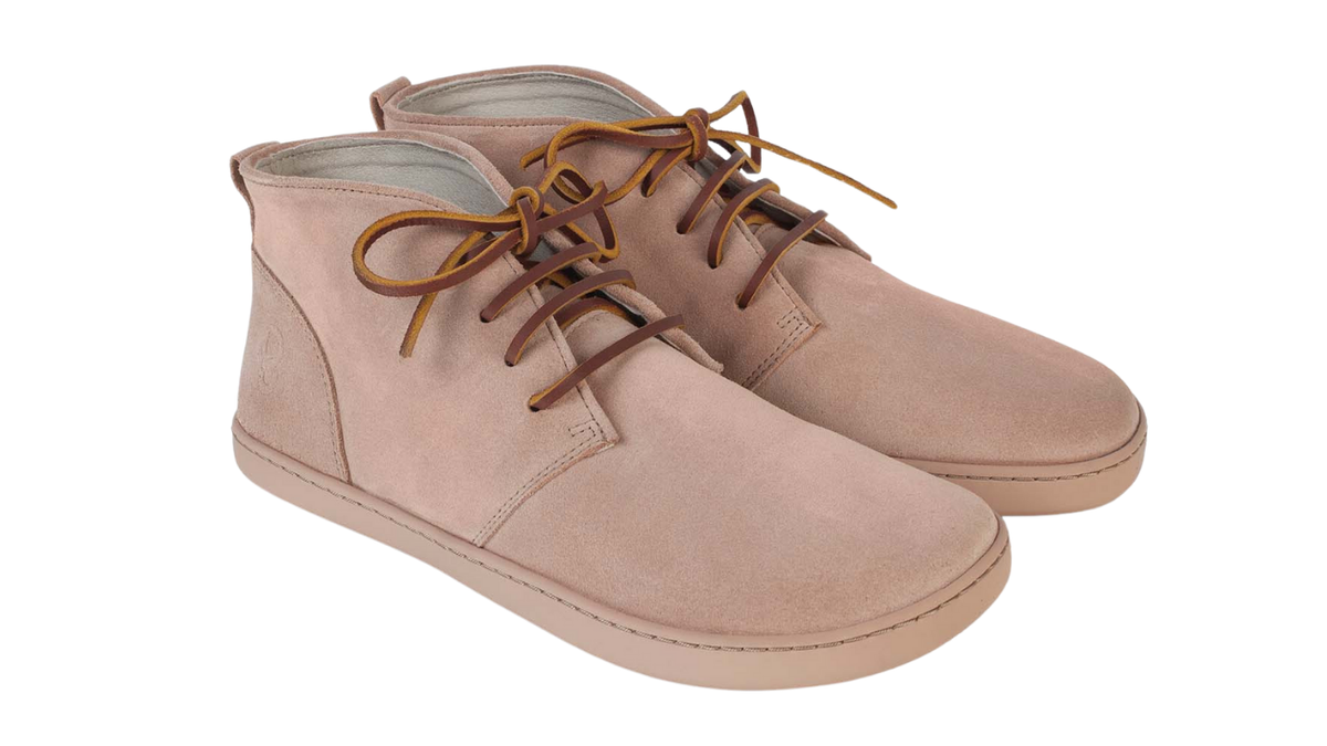 Barfußschuhe mit breiter Zehenbox, flexibler Sohle und Schnürung, geschlossene Zehen und geschlossener Fersenbereich, Paar, schräge Vorderansicht