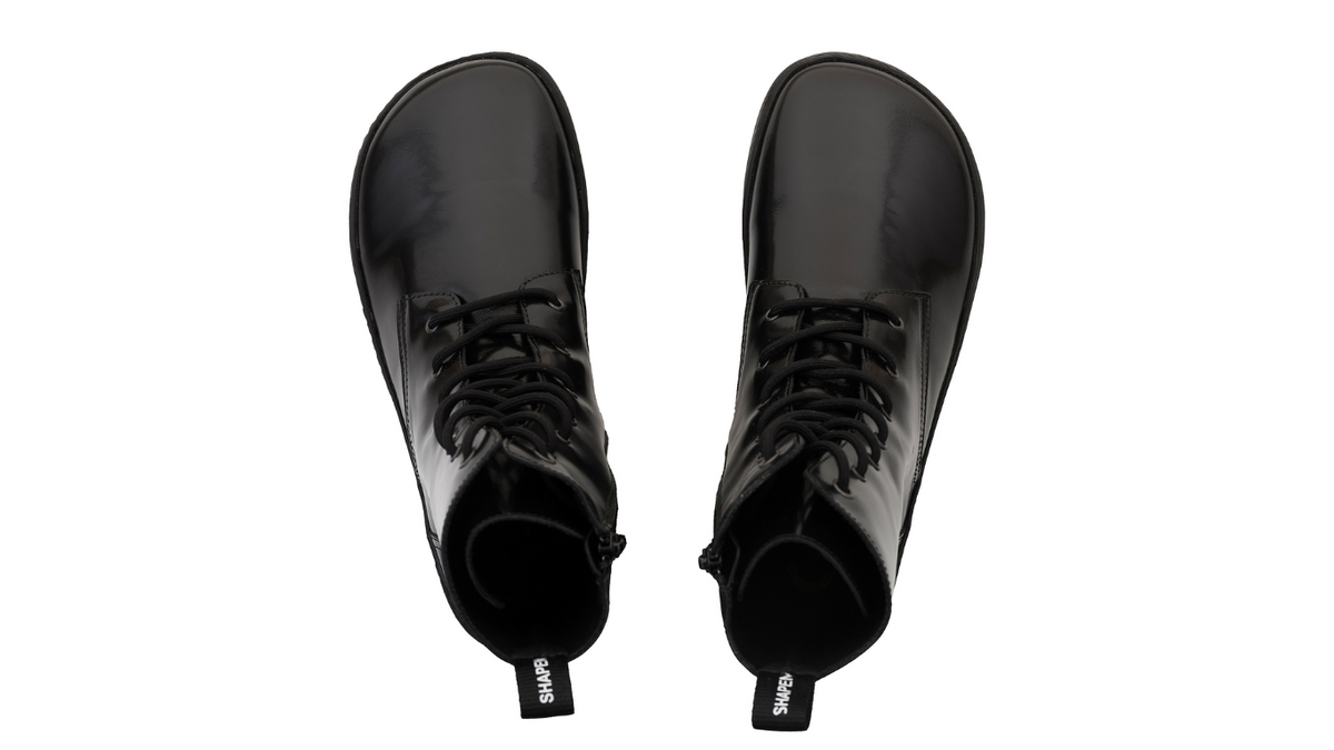 Barfußstiefel mit breiter Zehenbox, flexibler Sohle und Schnürung, geschlossene Zehen und geschlossener Fersenbereich, Paar, Draufsicht
