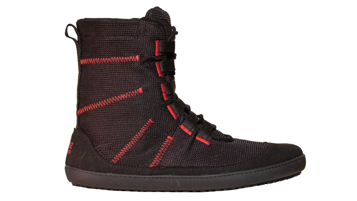 Barfußwinterstiefel für Erwachsene mit Schnürung, breiter Zehenbox und geschlossenem Schaft, Seitenansicht außen