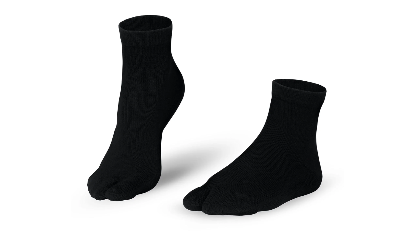 Zehensocken, separate Zehen, knöchelhoher Schaft, elastischer Bund, Paaransicht, schräge Vorderansicht