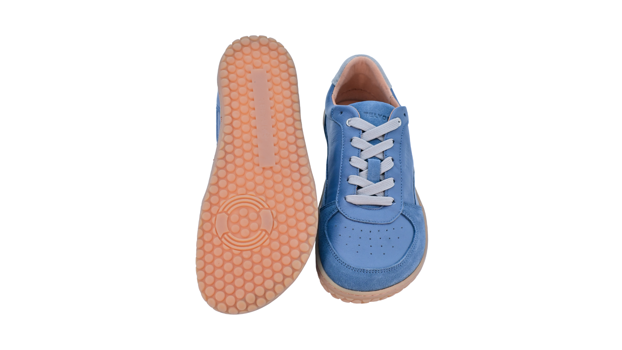 Barfußschuh für Erwachsene, geschlossene Zehenpartie, geschlossener Fersenbereich, Schnürung, Perforation im Zehenbereich, flache Sohle, Ansicht von unten und Draufsicht, Paar