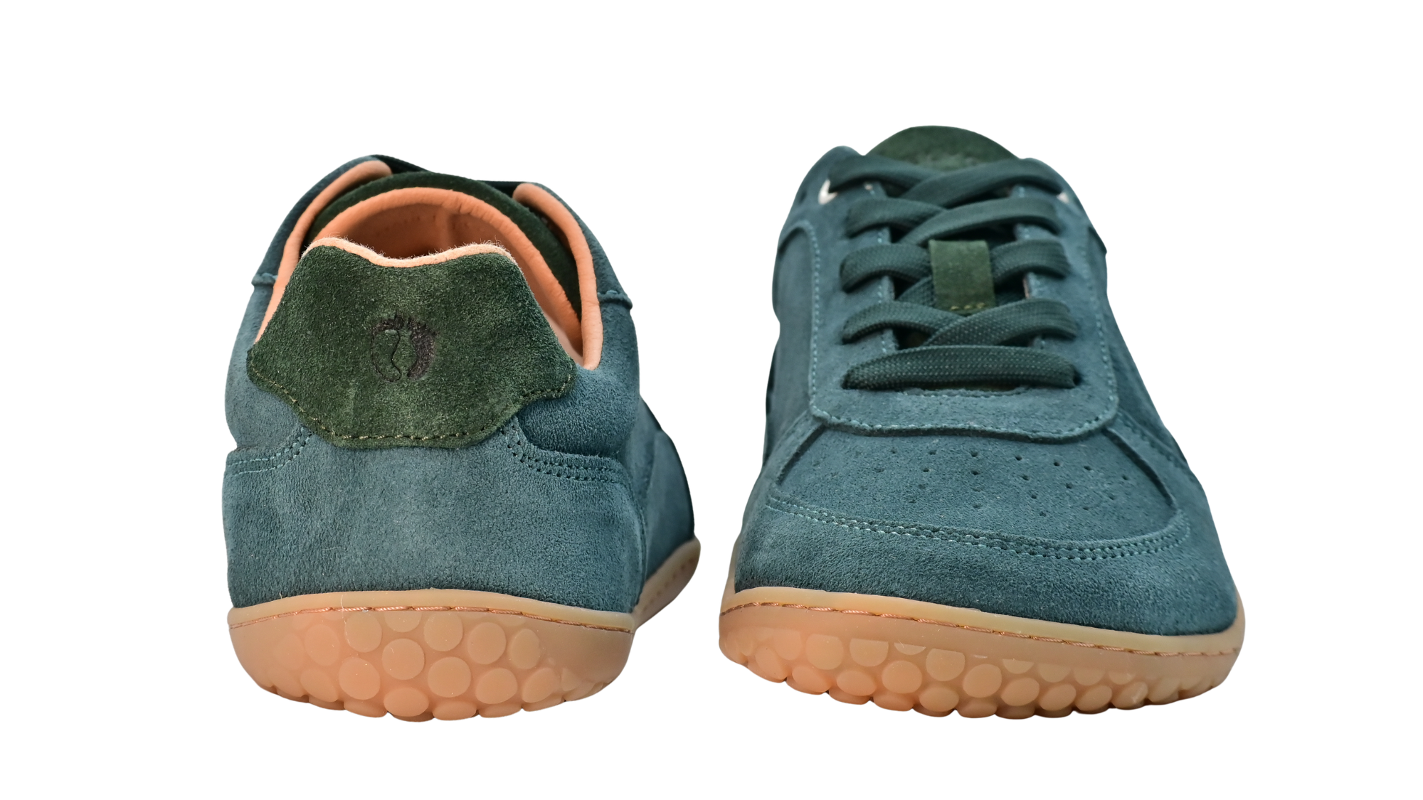 Barfußschuh für Erwachsene, geschlossene Zehenpartie, geschlossener Fersenbereich, Schnürung, Perforation im Zehenbereich, flache Sohle, Rück- und Vorderansicht, Paar