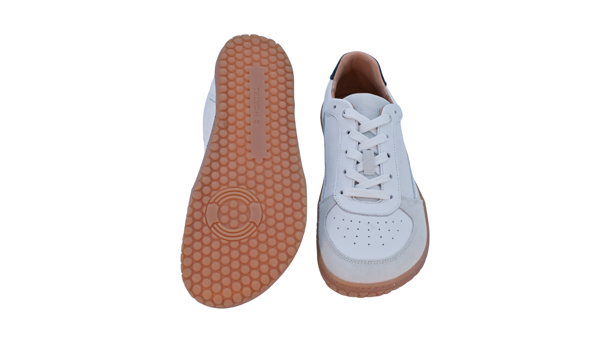 Barfußschuh für Erwachsene, geschlossene Zehenpartie, geschlossener Fersenbereich, Schnürung, Perforation im Zehenbereich, flache Sohle, Ansicht von unten und Draufsicht, Paar