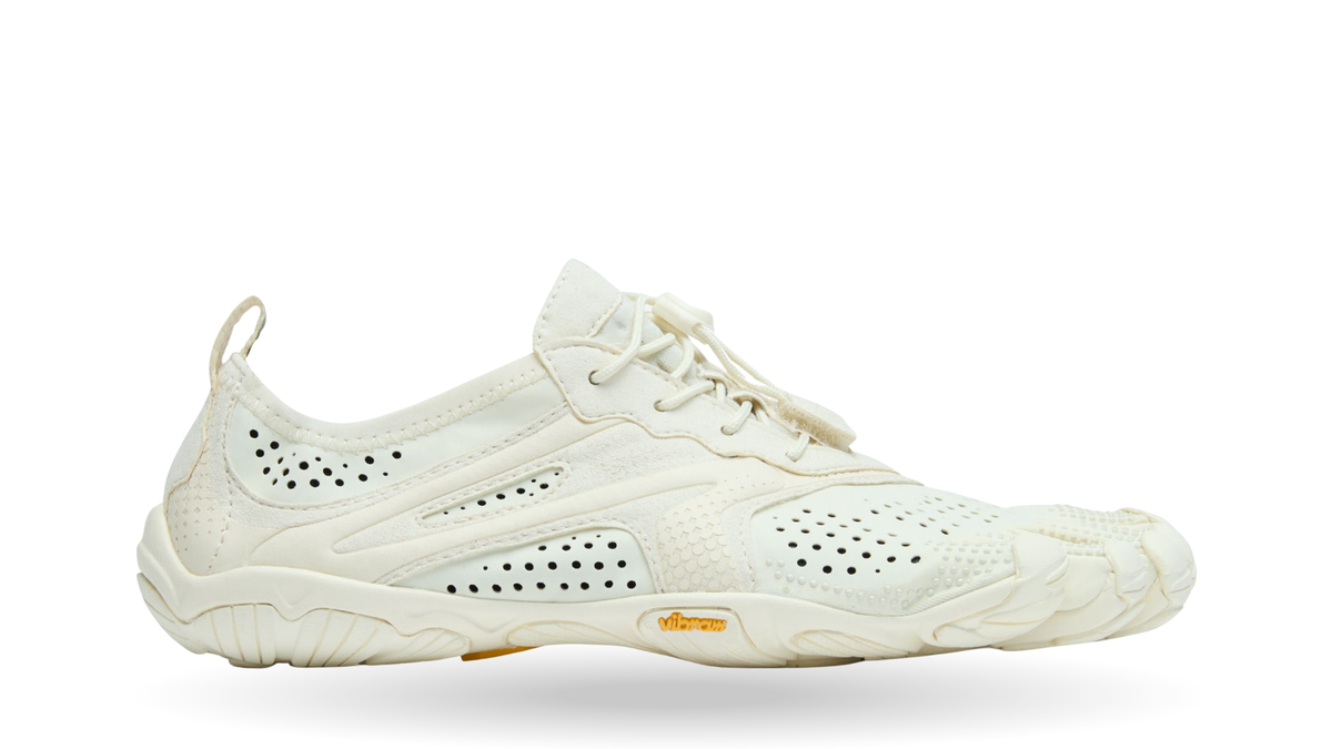 Zehenschuh mit separaten Zehenfächern, Schnellverschluss, Perforationen und geschlossener Ferse, Einzelschuh, Seitenansicht außen