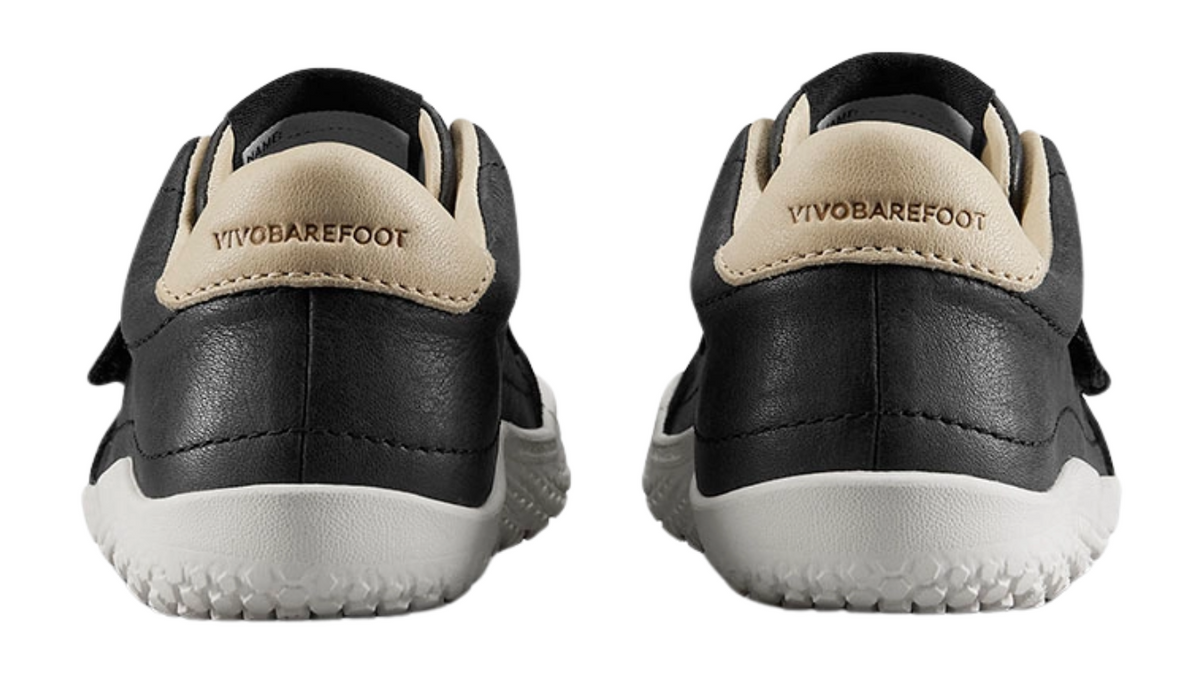 Barfußstiefel für Kinder mit Klettverschluss, breiter Zehenbox und geschlossenem Schaft, Rückansicht