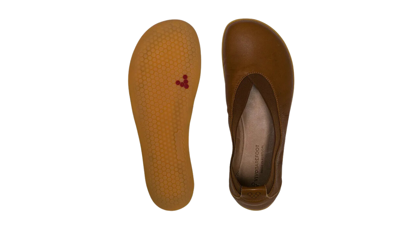 Barfußschuh für Erwachsene ohne Verschluss mit breiter Zehenbox und geschlossenem Fersenbereich, Ansicht von unten und Draufsicht
