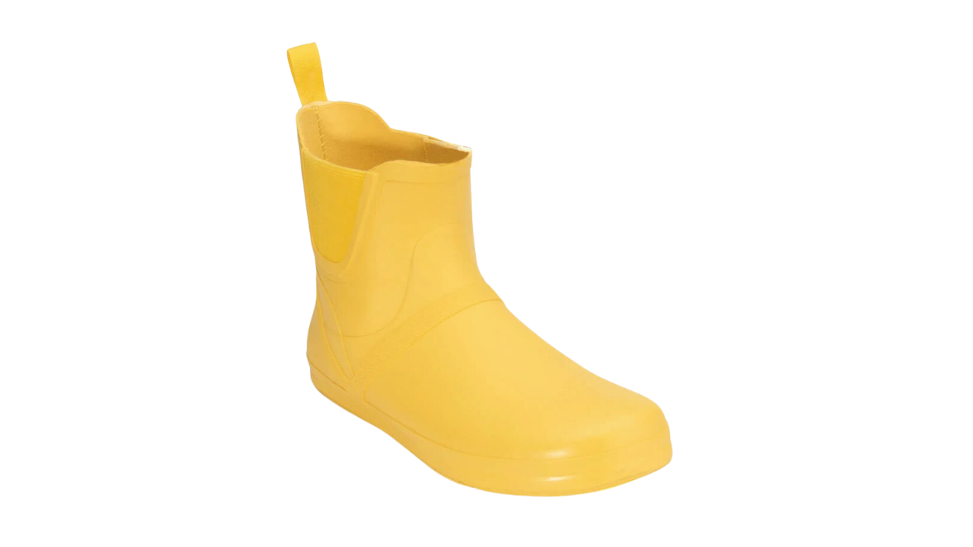 Barfußstiefel mit elastischem Einstieg, breite Zehenbox, flexible Sohle, geschlossener Schaft, geschlossener Fersenbereich, schräge Vorderansicht