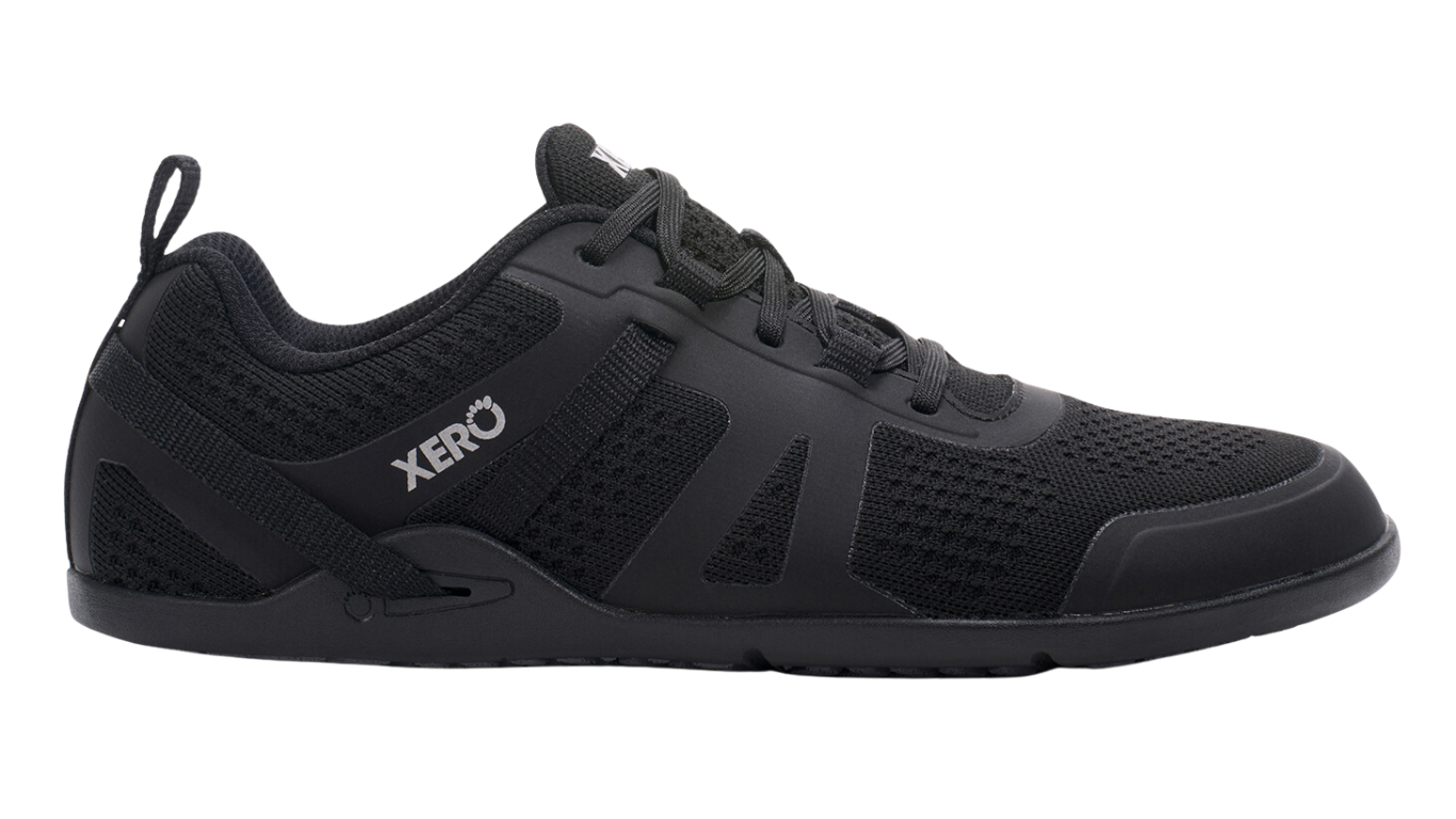 Barfußschuh mit Schnürung, breite Zehenbox, flexible Sohle, geschlossener Fersenbereich, Seitenansicht außen, einzelner Schuh